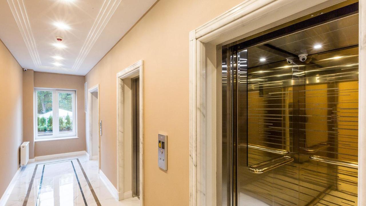 Arcadia Stylish Apartment Big Terrace! Odesa Exterior photo